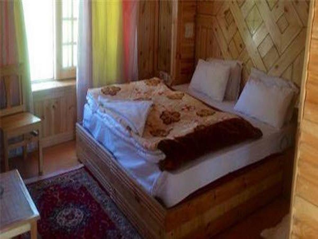 Nezer View Guest House Leh Exterior photo